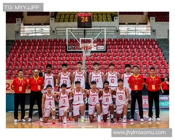 中国男篮在军运会对阵卡塔尔精彩比赛录像回顾与分析