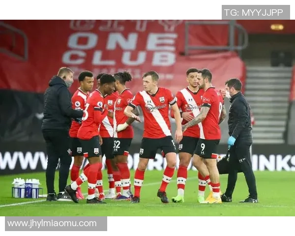 南安普敦主场迎战纽卡斯尔期待精彩对决与精彩进球的较量 南安普敦主场迎战纽卡斯尔期待精彩对决与精彩进球的较量